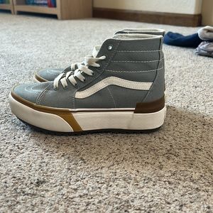 **Sold** Vans Sk8-hi tapered stacked canvas shoes. Turquoise. US women’s 9